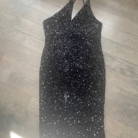 VENICE black midis dress -Large, Black - Picture 1 of 3